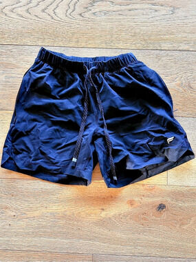 Fabletics The One Short Men's Black and Gray Camo Athletic Shorts Size XS
